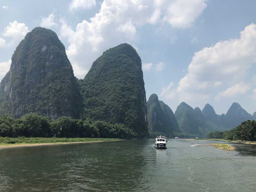 Day 1: Lijiang River Cruise · Yangshuo · Shangri-La Theme Park